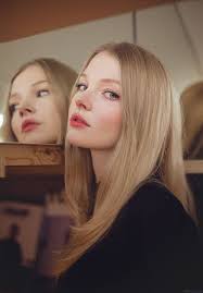 Beryl Moon (jadejademoon)