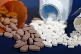 Penggunaan sesuatu yang berlebih memang akan menimbulkan efek tidak baik bagi manusia. Menghindari Efek Samping Obat Panduan Ini Yang Harus Dilakukan Semua Halaman Grid Health