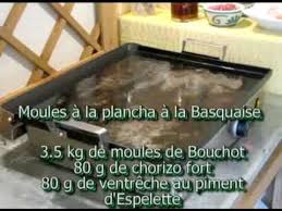 Recettes De Moules Cuites A La Plancha 6 Recettes Persillade Basquaise Setoise Nordique Catalane Normande Moules Plancha Plancher Recette Moules
