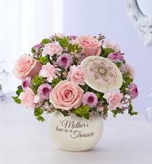 $9.99 service fee for florist deliveries. Best Place To Order Flowers Online Proflowers Vs 1800flowers Vs Ftd Vs Teleflora Vs Bouqs Earth S Friends