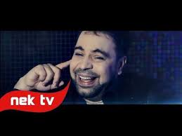 Oriunde ma uit o vad doar pe ea si fara sa vrea e obsesia mea si nu mai pot scapa aha e obsesia… ➤ muzica: Florin Salam Orice Om Are O Poveste Oficial Video Florin Youtube Karaoke
