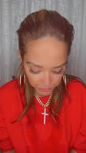 • @aileenros ✍🏽 📩”Llama a tu ex y dile que ahora comprendo” ✌🏽,  #queenaileen #foryou