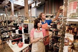 Assistant manager duties and responsibilities. Retail Career Profile Assistant Store Manager