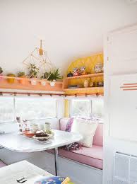 The Nugget Vintage Trailer Makeover Reveal Vintage Revivals Caravane Caravane Deco Relooking Caravane