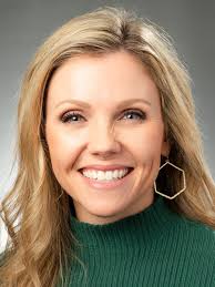 Katherine Mitchell's Instagram, Twitter & Facebook