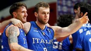 Suga ha definito possibile l'eventualità di disputare le olimpiadi senza tifosi negli impianti. J0 Irdfiskvttm