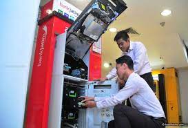 Pekerjaan online ini sangat cocok untuk pelancong, dan banyak dari pekerjaan itu dapat menghasilkan banyak uang. Jelang Lebaran Bank Jatim Isi Uang Mesin Atm Momen Bisnis