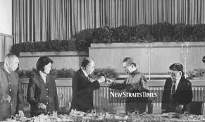 He was the paramount chief of the iban people for more than 55 years. Colourful Life Of The People S Leader