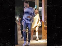 Kendall jenner is cheering on her boyfriend, blake griffin! Kendall Jenner And Blake Griffin Spotted Having Dinner In New York Susanorjisblog