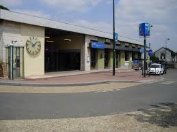 London had the highest population of etampes families in 1891. Etampes Station Wikipedia