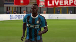 This is his non rare gold card. Romelu Lukaku Takes Swipe At Ea For Messing With Fifa 21 Ratings