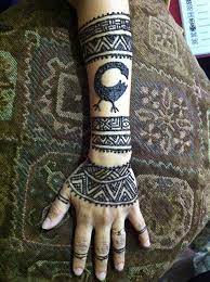 With so many unique groups comes quite a few fascinating tribal traditions. West African Tribal Armpiece In Henna African Tattoo Hand Henna African Tribal Tattoos