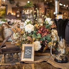 Tulip cabbage flower arrangement for easter for my easter table this year, i wanted to create a centerpiece that had springtime written all over it. Custom Silk Floral Arrangements Linly Designs