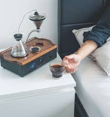 Endlich Dieser Wecker Bringt Euch Den Kaffee Direkt Ans Bett Kaffeemaschine Kaffee Frischer Kaffee