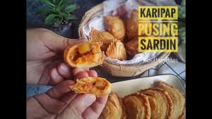 Hari ni nak share resepi asas doh biskut yang mudah sukatan cawan. Resepi Karipap Pusing Sardin Beserta Tips Penyimpanan Sardine Spiral Curry Puff Recipe Youtube