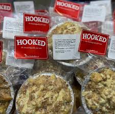 A wee army of new 🦞LOBSTER MAC'N'CHEESE🦞 heading out to shops, in time  for opening tomorrow! Creamy, cheesy, lobstery goodness topped with buttery  @bbirdco sourdough breadcrumbs, made by Kristin. Ready in 25