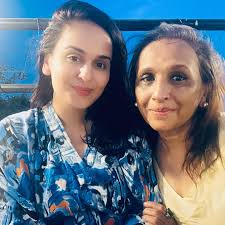 Celebrating the one whose strength, warmth and self belief inspires me  every single day ✨✨ Happy birthday my best friend, my mom ❤️ @shitalkochar  Cheers to writing and re-writing many more chapters