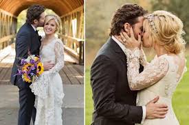 Kelly Clarkson Gets Married Kelly Clarkson Wedding Kelly Clarkson Hair Rustic Wedding Hairstyles