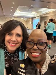 Stephanie Castro (@pinkladysteff) • Instagram photos and videos