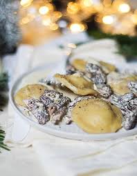 Comment Faire Des Raviolis Maison Elle A Table Sauce Aux Morilles Recette Morilles Recettes De Cuisine