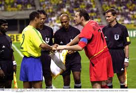 Le brésil vainqueur, neymar buteur et passeur contre lequateur. Prendergast L Arbitre De Bresil Belgique Qui Annulait Le Goal De Wilmots En 2002 Je Ne M Etais Pas Trompe Le Soir Plus