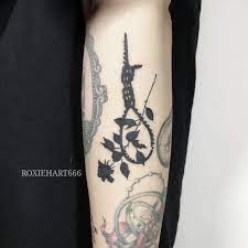 Pin By 3c3 On Tattoos Body Tattoos Tattoos Piercing Tattoo