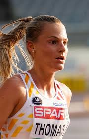 Juliette Thomas, une femme devant tous les hommes dans un jogging à Habay