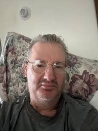 Im looking for a godly woman in her mid 40s in mt vernon illinois for  marriage