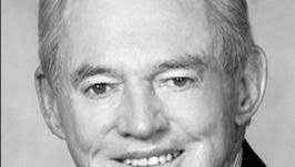 Mae Poole's Instagram, Twitter & Facebook