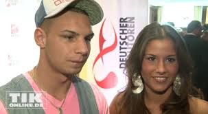 Mal wieder ist das wochenende vorbei,mitttwoch dsds gucken &samstags genau so seht ihr das genau soo? Pietro Lombardi Und Sarah Engels So Ist Das Leben Nach Dsds Tikonline De