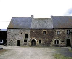 Plene Jugon Lieu Dit La Ribouyere Ferme Du Xvi Em Siecle Le Manoir Ferme Anciennes Ferme
