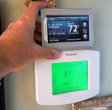 The honeywell rth7500 thermostat controls your domestic heating and cooling system, helping y. Review Giveaway Honeywell Wifi Smart Thermostat Rth9580