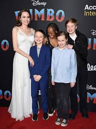 Анджелина джоли 2020 (44 фото). Shiloh Jolie Pitt Fruher Und Heute