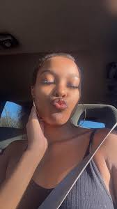 Anyone available to help me pay apart of my car payment. It's 585.93