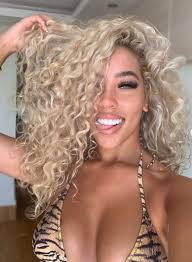 Towie's Junaid and Dani fly to Turkey