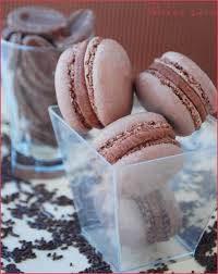 Macaron Au Chocolat Au Lait Perle En Sucre Macaron Chocolat Recette Macaron Macaron