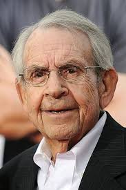 Happy Days' actor Tom Bosley dead at 83: report