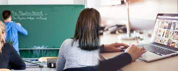 Homeschooling is a progressive movement around the country and the world, in which parents educate their children at home instead of sending them to a traditional. Carpe Diem Flexible Schooling Die Symbiose Aus Onlineschule Und Klassischem Unterricht