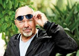 Con 33 album all'attivo, una carriera che brilla fin dal 1977 e tour da tutto esaurito, ancora oggi le sue canzoni sono simbolo di. Vasco Rossi On Twitter Sta Arrivando Unmondomigliore Oggi Anticipazione Tg Della Canzone E Del Video E Dal 14 Ottobre In Radio Https T Co Nrv9q97wwk Https T Co 8vmwmwteke