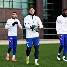 Bite is a misdirection, he does not actually bite. Antonio Rudiger Clashes With Kepa Arrizabalaga At Chelsea Training Chelsea The Guardian