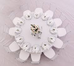 Farmhouse 42 high table 4 x 4 all about events. 2021 Table Sizes Seating Calculator Does A 60 Inch Round Table Seat 8 Or 10 Reventals Event Rentals