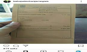 Slip gaji merupakan bentuk tanda bukti atas gaji atau pembayaran untuk seorang pekerja. Foto Slip Gaji Kepala Daerah Banjarnegara Viral Di Medsos Ini Tanggapan Bupati Banjarnegara Liputantoday Com