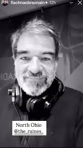 I came home from beautiful Cork with a new garden umbrella from the  incredible @thebestofbudscork I've been looking at this with a want