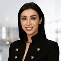 Mona Gale's Instagram, Twitter & Facebook