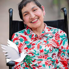 The Sonia Mendez Memorial Scholarship Page updated her profile picture.