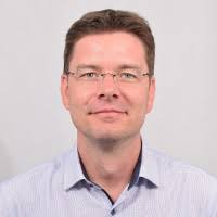 200+ perfiles de «Fencl»