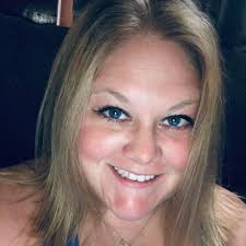 Need recommendations for someone to make a cake for this weekend. Please  send me recommendations for all the amazing bakeries and home bakers!  Thanks in advance!