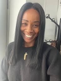 Hello everyone! I'm a motivated and hard-working professional with  experience in management and sales, fluent in English, French and Spanish.  I'm looking for an opportunities in farm but not only ! Hospitality,