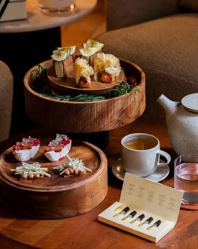 Gourmet Lunch & High Tea