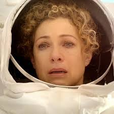 Tracey Ouellette's Instagram, Twitter & Facebook